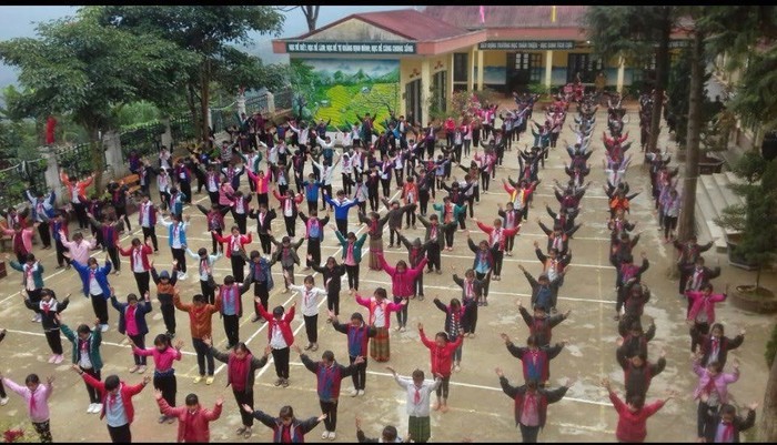 Khởi công xây dựng nhà ở bán trú cho học sinh vùng cao xã Dền Sáng - Ảnh 1.
