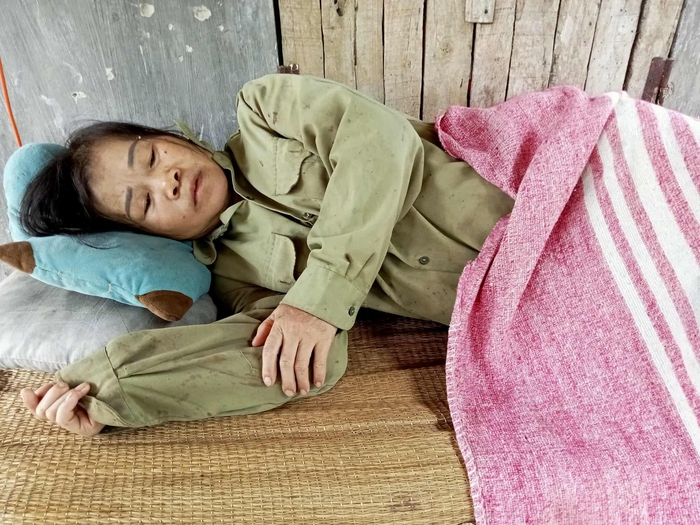 Mẹ đơn thân và con trai 6 tuổi mắc bệnh tim nặng không có tiền phẫu thuật- Ảnh 1. Mẹ đơn thân và con trai 6 tuổi mắc bệnh tim nặng không có tiền phẫu thuật- Ảnh 1.