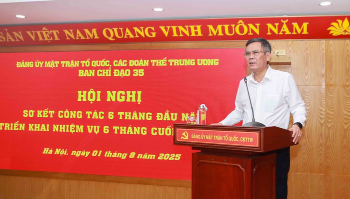 Đấu tranh phản bác quan điểm sai trái, thù địch trên không gian mạng là việc thường xuyên, liên tục- Ảnh 1.