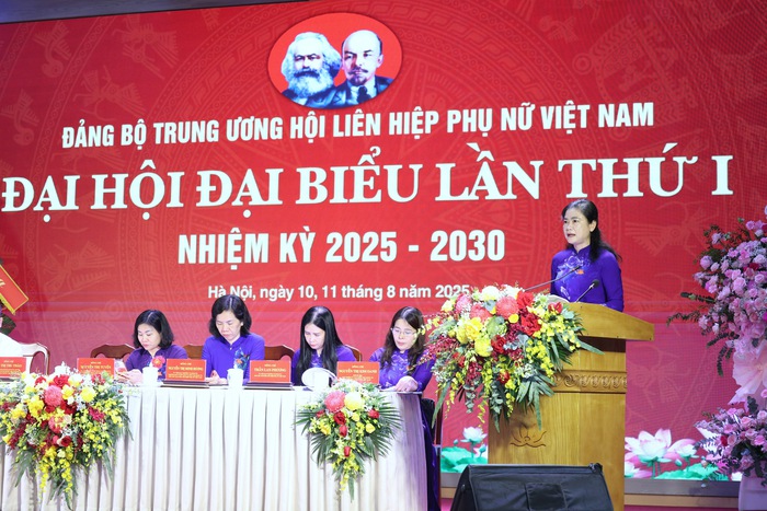 Phiên trù bị Đại hội đại biểu Đảng bộ Trung ương Hội LHPN Việt Nam lần thứ I, nhiệm kỳ 2025 - 2030- Ảnh 4. Phiên trù bị Đại hội đại biểu Đảng bộ Trung ương Hội LHPN Việt Nam lần thứ I, nhiệm kỳ 2025 - 2030- Ảnh 4.