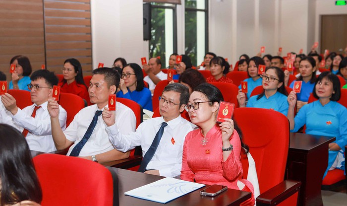Phiên trù bị Đại hội đại biểu Đảng bộ Trung ương Hội LHPN Việt Nam lần thứ I, nhiệm kỳ 2025 - 2030- Ảnh 11. Phiên trù bị Đại hội đại biểu Đảng bộ Trung ương Hội LHPN Việt Nam lần thứ I, nhiệm kỳ 2025 - 2030- Ảnh 11.