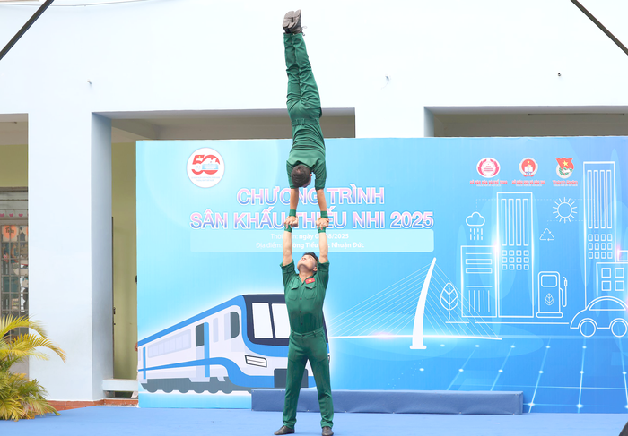 TPHCM: Tuổi trẻ ngành Văn hóa - Thể thao chung tay xây dựng nông thôn mới- Ảnh 3. TPHCM: Tuổi trẻ ngành Văn hóa - Thể thao chung tay xây dựng nông thôn mới- Ảnh 3.