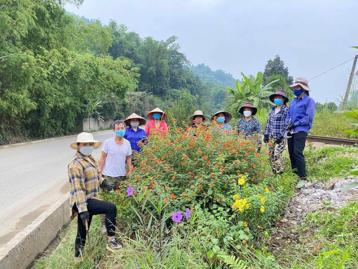 Phụ nữ xã Hợp Thành đẩy mạnh phong trào xây dựng nông thôn mới- Ảnh 1. Phụ nữ xã Hợp Thành đẩy mạnh phong trào xây dựng nông thôn mới- Ảnh 1.