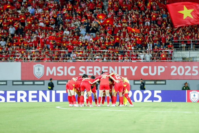 AFF Cup 2025: Đánh bại Thái Lan, Đội tuyển nữ Việt Nam giành ngôi Nhất bảng- Ảnh 2.