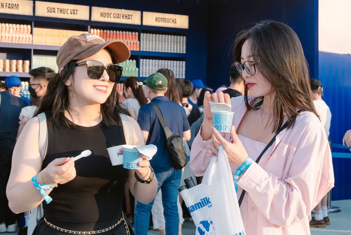 Nhìn lại những khoảnh khắc "cực cháy" của Vinamilk tại V-Concert & V-Fest cuối tuần qua- Ảnh 6.