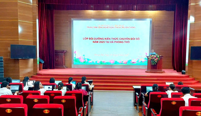 Xã Phong Thổ tổ chức tập huấn chuyển đổi số- Ảnh 1. Xã Phong Thổ tổ chức tập huấn chuyển đổi số- Ảnh 1.