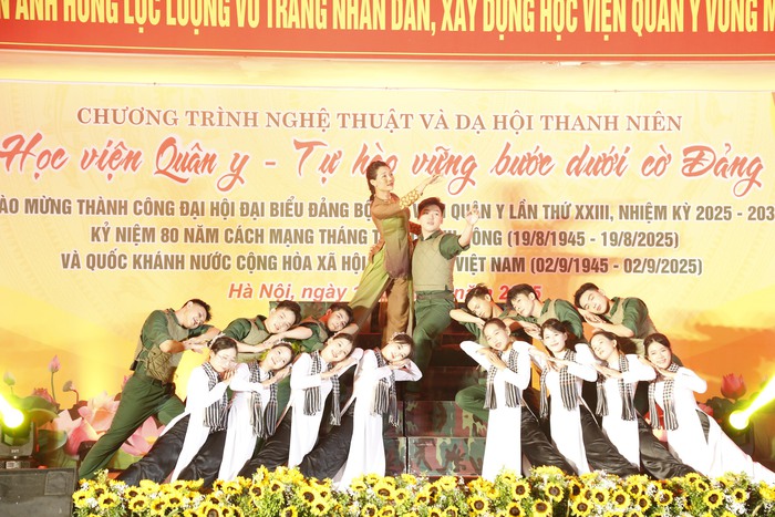 Học viện Quân y tự hào vững bước dưới cờ Đảng- Ảnh 2.