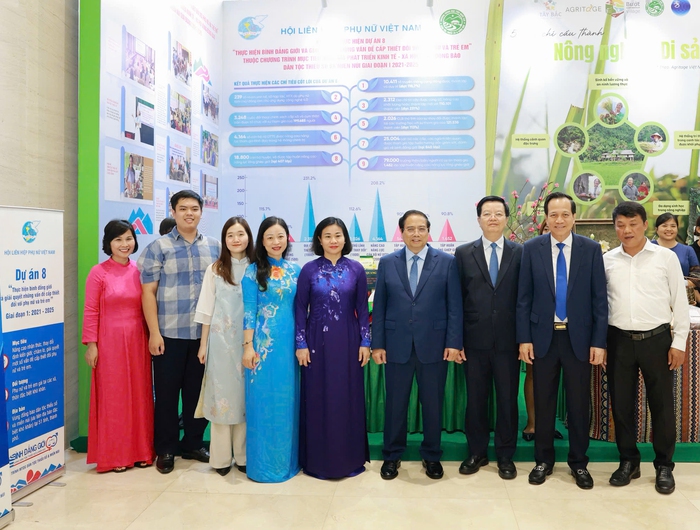 Thủ tướng: Có chính sách ưu tiên, nguồn lực ưu tiên, tín dụng ưu tiên với vùng đồng bào dân tộc thiểu số và miền núi- Ảnh 2.