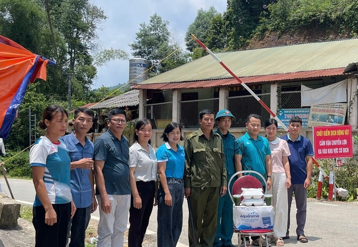 Phụ nữ Cao Bằng: Nhiều hoạt động thiết thực chào mừng kỷ niệm các ngày lễ lớn của đất nước- Ảnh 4.