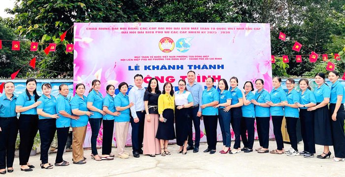 TPHCM: Khánh thành "Công viên Hoa" điểm nhấn xanh giữa lòng phường Tân Đông Hiệp- Ảnh 2.
