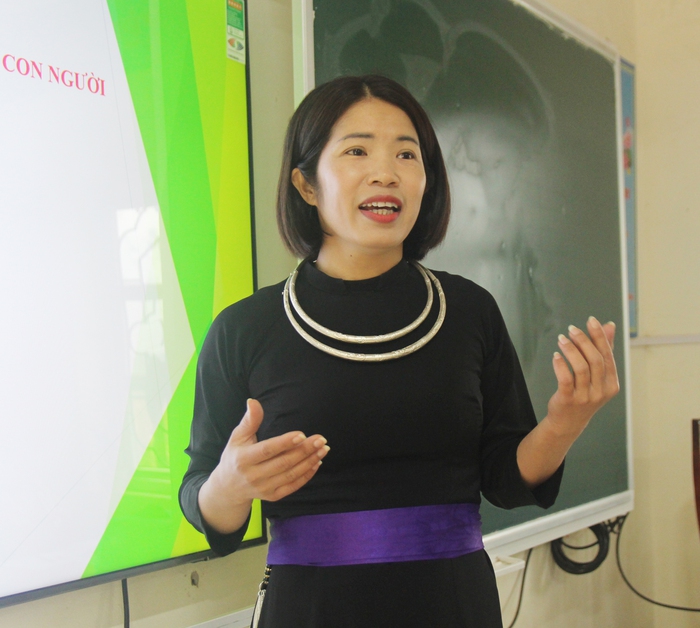 Thắp lửa đam mê tiếng Tày cho học sinh vùng cao- Ảnh 4. Thắp lửa đam mê tiếng Tày cho học sinh vùng cao- Ảnh 4.