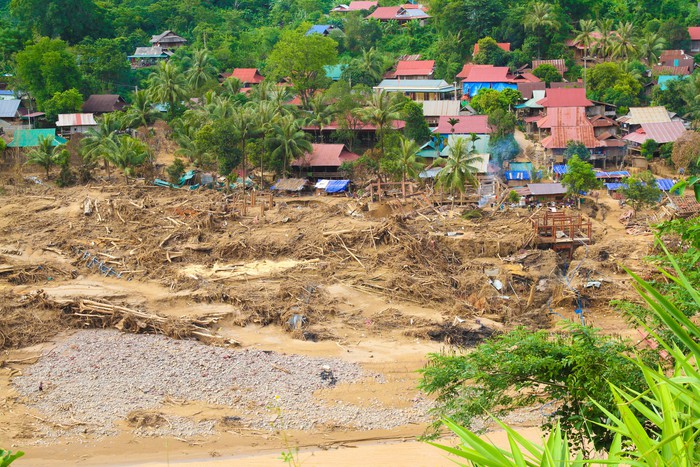 Bản Thái cổ Yên Hòa tan hoang sau lũ dữ, cuộc sống người dân gặp muôn vàn khó khăn- Ảnh 2. Bản Thái cổ Yên Hòa tan hoang sau lũ dữ, cuộc sống người dân gặp muôn vàn khó khăn- Ảnh 2.