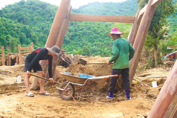 Bản Thái cổ Yên Hòa tan hoang sau lũ dữ, cuộc sống người dân gặp muôn vàn khó khăn- Ảnh 15. Bản Thái cổ Yên Hòa tan hoang sau lũ dữ, cuộc sống người dân gặp muôn vàn khó khăn- Ảnh 15.