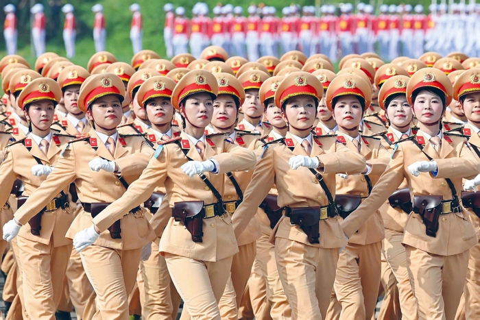 Những "bông hồng thép" trong bản hùng ca giữ nước- Ảnh 1. Những "bông hồng thép" trong bản hùng ca giữ nước- Ảnh 1.