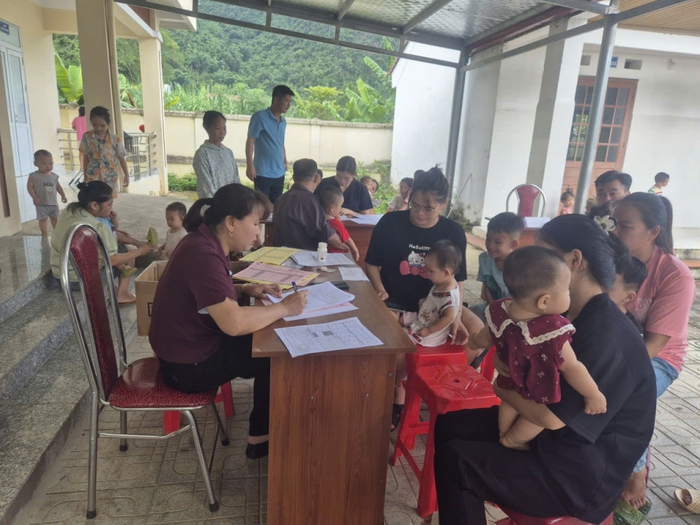 Cao Bằng: Điều tra đánh giá tình trạng dinh dưỡng bà mẹ và trẻ em dưới 5 tuổi- Ảnh 1. Cao Bằng: Điều tra đánh giá tình trạng dinh dưỡng bà mẹ và trẻ em dưới 5 tuổi- Ảnh 1.