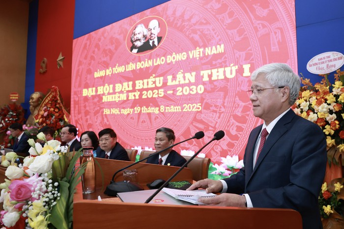 Xây dựng giai cấp công nhân hiện đại, lớn mạnh trong kỷ nguyên mới- Ảnh 1.