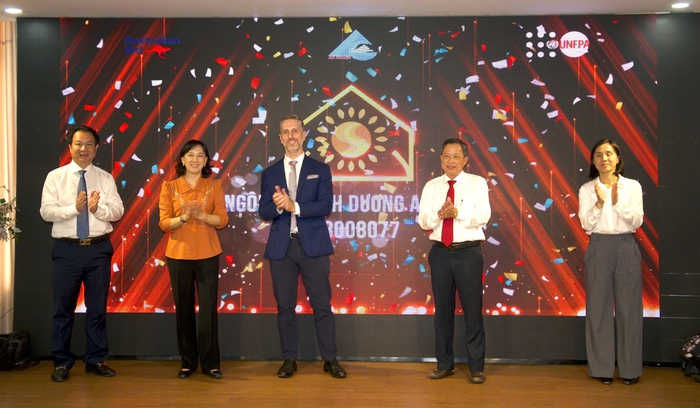 Thêm một địa chỉ hỗ trợ phụ nữ và trẻ em gái bị bạo lực tại An Giang- Ảnh 1. Thêm một địa chỉ hỗ trợ phụ nữ và trẻ em gái bị bạo lực tại An Giang- Ảnh 1.