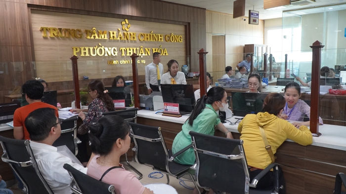 Tổ công nghệ số cộng đồng: "Trợ thủ" đắc lực trong cải cách hành chính ở Huế- Ảnh 4. Tổ công nghệ số cộng đồng: "Trợ thủ" đắc lực trong cải cách hành chính ở Huế- Ảnh 4.