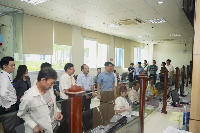 Tổ công nghệ số cộng đồng: "Trợ thủ" đắc lực trong cải cách hành chính ở Huế- Ảnh 3. Tổ công nghệ số cộng đồng: "Trợ thủ" đắc lực trong cải cách hành chính ở Huế- Ảnh 3.