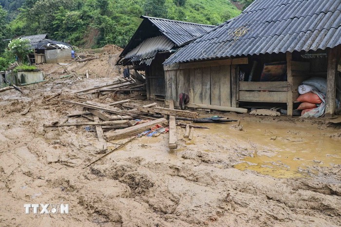 Mưa lũ tại Điện Biên khiến 10 người chết, thiệt hại lên tới 300 tỷ đồng- Ảnh 1.