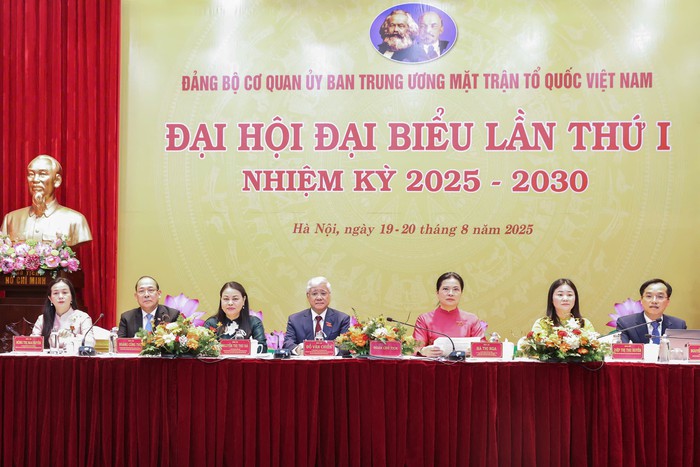 Đồng chí Đỗ Văn Chiến được chỉ định giữ chức Bí thư Đảng ủy Cơ quan UBTƯ MTTQ Việt Nam - Ảnh 1.