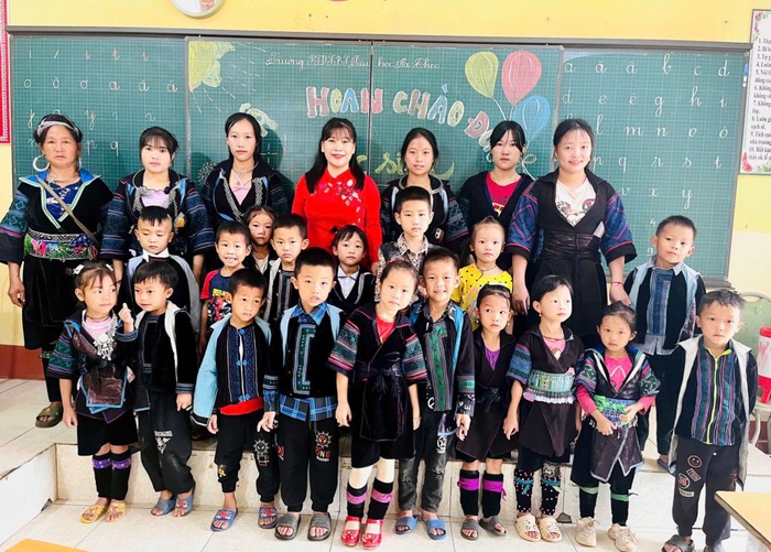 Lào Cai: Đón học sinh lớp 1 tựu trường sớm- Ảnh 1.
