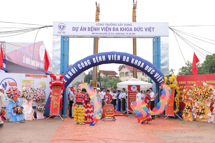 Khởi công Bệnh viện Đa khoa Đức Việt: Công trình y tế trọng điểm tại cửa ngõ phía Tây Hà Nội- Ảnh 1. Khởi công Bệnh viện Đa khoa Đức Việt: Công trình y tế trọng điểm tại cửa ngõ phía Tây Hà Nội- Ảnh 1.