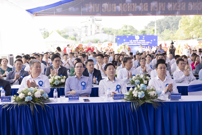 Khởi công Bệnh viện Đa khoa Đức Việt: Công trình y tế trọng điểm tại cửa ngõ phía Tây Hà Nội- Ảnh 3. Khởi công Bệnh viện Đa khoa Đức Việt: Công trình y tế trọng điểm tại cửa ngõ phía Tây Hà Nội- Ảnh 3.