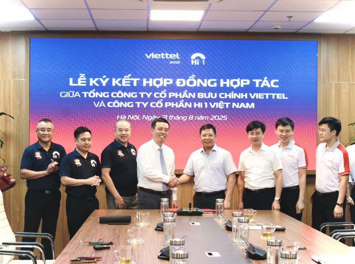 Hi1 - sàn TMĐT F2C tiên phong 'bắt tay' Viettel Post để tạo lợi thế kép công nghệ - logistics- Ảnh 3. Hi1 - sàn TMĐT F2C tiên phong 'bắt tay' Viettel Post để tạo lợi thế kép công nghệ - logistics- Ảnh 3.