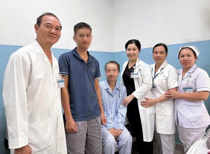 Sản phụ mắc ung thư đại tràng vượt cạn an toàn- Ảnh 1. Sản phụ mắc ung thư đại tràng vượt cạn an toàn- Ảnh 1.