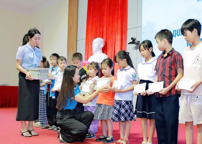Thanh Hoá: Hội LHPN các cấp thi đua sôi nổi chào mừng Đại hội Đảng bộ- Ảnh 4. Thanh Hoá: Hội LHPN các cấp thi đua sôi nổi chào mừng Đại hội Đảng bộ- Ảnh 4.
