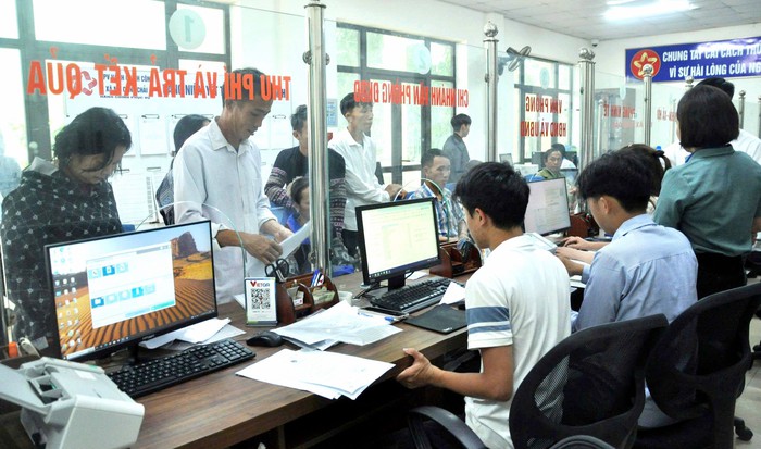 Nâng cao kỹ năng số cho cán bộ, người dân qua phong trào "Bình dân học vụ số"- Ảnh 1. Nâng cao kỹ năng số cho cán bộ, người dân qua phong trào "Bình dân học vụ số"- Ảnh 1.
