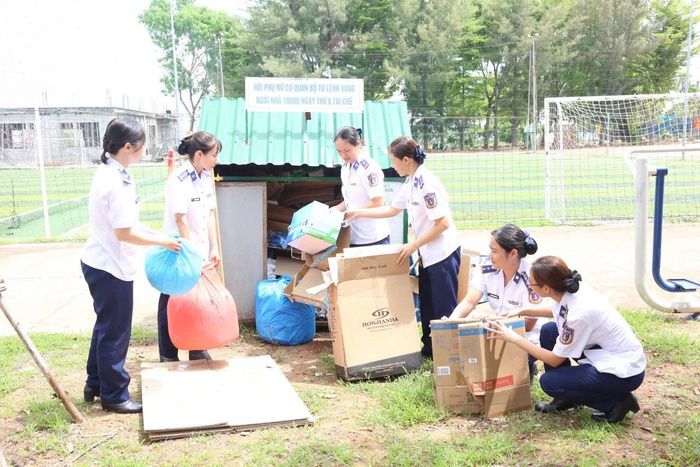 Phụ nữ Cảnh sát biển: Nhiều mô hình ý nghĩa giúp đồng bào dân tộc thiểu số - Ảnh 1. Phụ nữ Cảnh sát biển: Nhiều mô hình ý nghĩa giúp đồng bào dân tộc thiểu số - Ảnh 1.