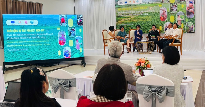 Tuyên Quang: Hỗ trợ phụ nữ nông dân sản xuất xanh bền vững- Ảnh 3. Tuyên Quang: Hỗ trợ phụ nữ nông dân sản xuất xanh bền vững- Ảnh 3.