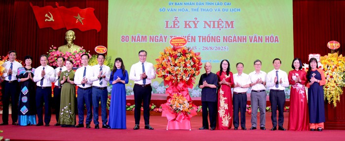 Ngành văn hóa Lào Cai đóng góp quan trọng vào phong trào xây dựng nông thôn mới- Ảnh 3. Ngành văn hóa Lào Cai đóng góp quan trọng vào phong trào xây dựng nông thôn mới- Ảnh 3.