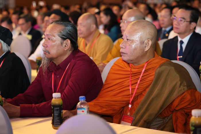 Chủ tịch nước và Thủ tướng gặp mặt đại biểu tiêu biểu đại diện các tầng lớp Nhân dân- Ảnh 6. Chủ tịch nước và Thủ tướng gặp mặt đại biểu tiêu biểu đại diện các tầng lớp Nhân dân- Ảnh 6.