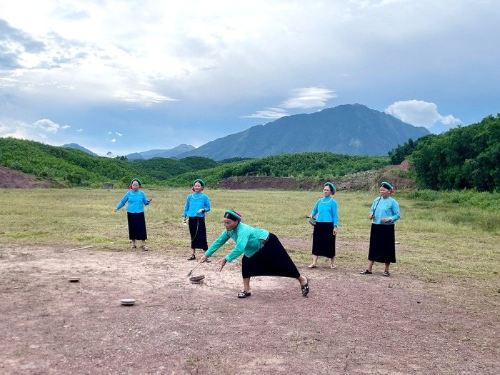 Sinh hoạt nghệ thuật, thể thao giúp hội viên, phụ nữ phát huy bản sắc văn hóa dân tộc- Ảnh 3.