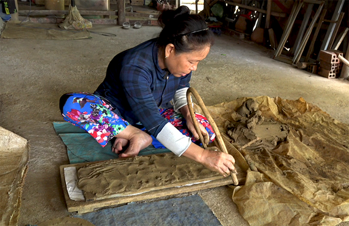 Phụ nữ Khmer gìn giữ nghề làm nồi đất- Ảnh 1.