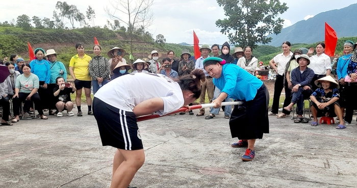Sinh hoạt nghệ thuật, thể thao giúp hội viên, phụ nữ phát huy bản sắc văn hóa dân tộc- Ảnh 4.