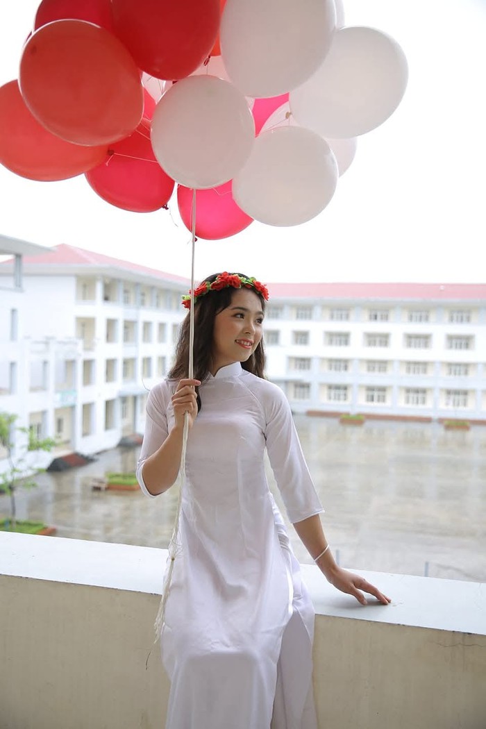 Vẻ ngoài hiền dịu, nữ tính của các nữ võ sĩ MMA- Ảnh 6. Vẻ ngoài hiền dịu, nữ tính của các nữ võ sĩ MMA- Ảnh 6.
