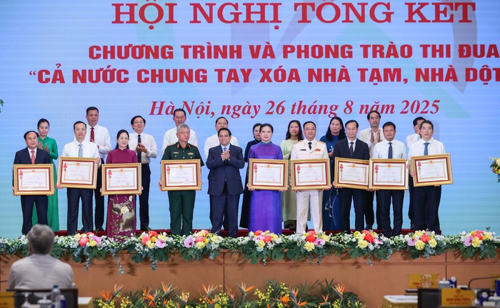 Dấu ấn của Mặt trận Tổ quốc Việt Nam trong “Công trình quốc gia đặc biệt” xóa nhà tạm, nhà dột nát- Ảnh 1.