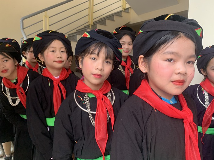 Nâng cao ý thức giữ gìn bản sắc văn hóa cho học sinh dân tộc thiểu số- Ảnh 1. Nâng cao ý thức giữ gìn bản sắc văn hóa cho học sinh dân tộc thiểu số- Ảnh 1.