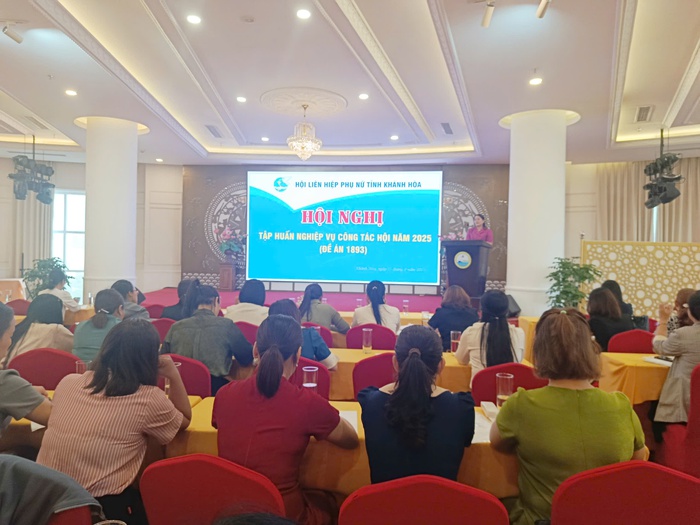Khánh Hoà: Nâng cao năng lực cán bộ Hội cơ sở,
đáp ứng yêu cầu nhiệm vụ mới- Ảnh 1. Khánh Hoà: Nâng cao năng lực cán bộ Hội cơ sở,
đáp ứng yêu cầu nhiệm vụ mới- Ảnh 1.