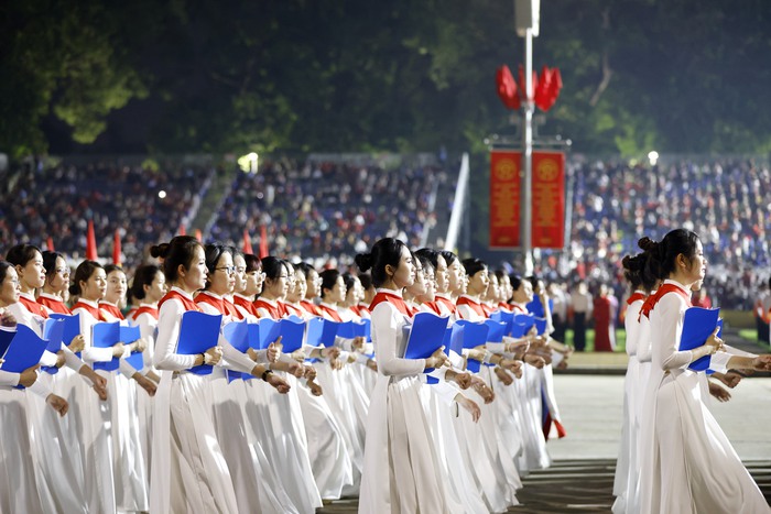Những 'bóng hồng' tại buổi sơ duyệt Lễ kỷ niệm 80 năm Quốc khánh- Ảnh 9. Những 'bóng hồng' tại buổi sơ duyệt Lễ kỷ niệm 80 năm Quốc khánh- Ảnh 9.