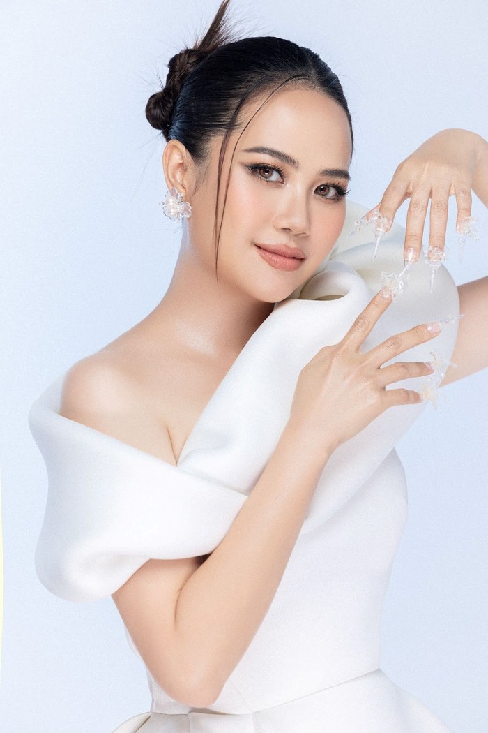 Kelly Pang Nail lan tỏa tinh thần yêu nước qua nghệ thuật nail nhân dịp 80 năm Quốc khánh - Ảnh 4. Kelly Pang Nail lan tỏa tinh thần yêu nước qua nghệ thuật nail nhân dịp 80 năm Quốc khánh - Ảnh 4.