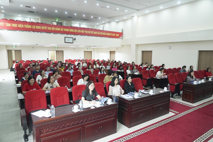 Đảng bộ TƯ Hội LHPN Việt Nam sinh hoạt chuyên đề "Hào khí Cách mạng Tháng Tám và Quốc khánh 2/9"- Ảnh 1. Đảng bộ TƯ Hội LHPN Việt Nam sinh hoạt chuyên đề "Hào khí Cách mạng Tháng Tám và Quốc khánh 2/9"- Ảnh 1.