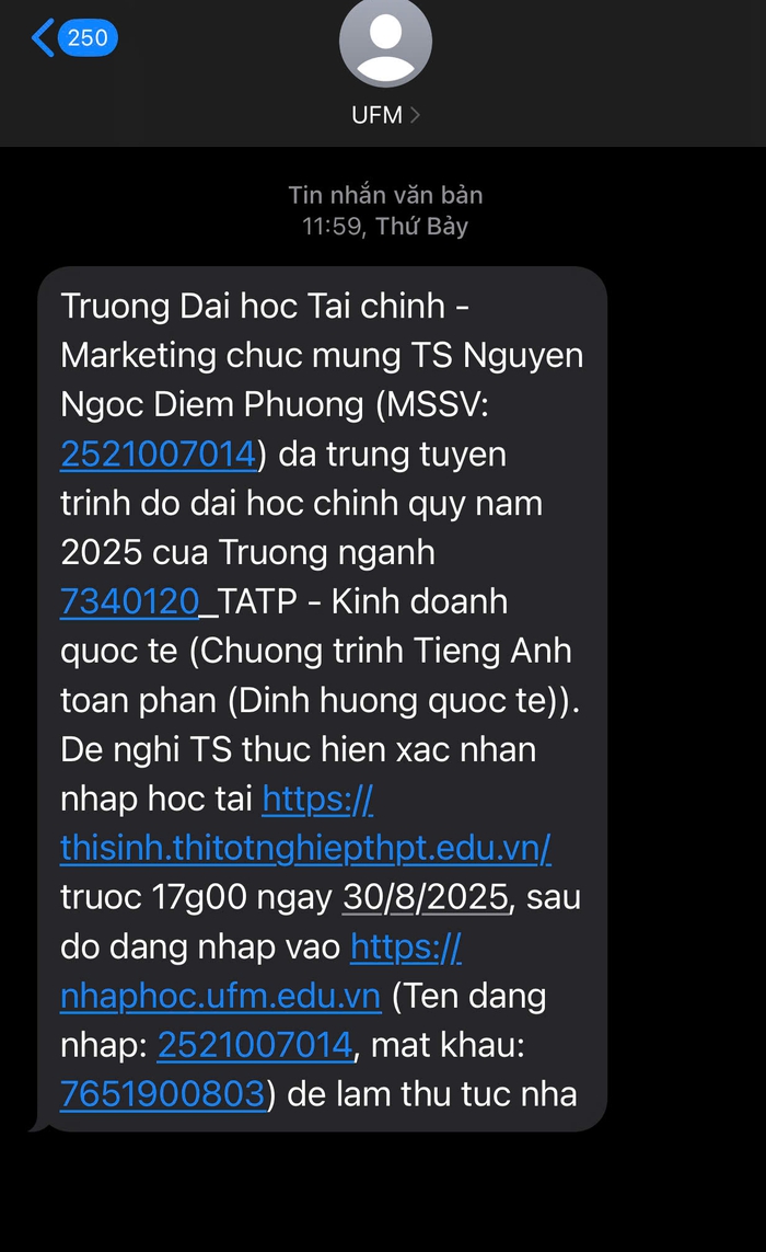 Nữ sinh lo lắng khi kết quả xét tuyển đại học đang đậu thành trượt- Ảnh 2. Nữ sinh lo lắng khi kết quả xét tuyển đại học đang đậu thành trượt- Ảnh 2.