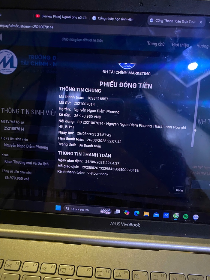 Nữ sinh lo lắng khi kết quả xét tuyển đại học đang đậu thành trượt- Ảnh 3. Nữ sinh lo lắng khi kết quả xét tuyển đại học đang đậu thành trượt- Ảnh 3.