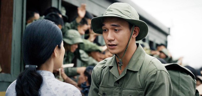Đỗ Nhật Hoàng và nỗi ám ảnh khi đóng vai chính trong phim "Mưa đỏ"- Ảnh 2. Đỗ Nhật Hoàng và nỗi ám ảnh khi đóng vai chính trong phim "Mưa đỏ"- Ảnh 2.