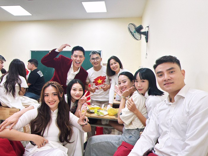 Các vận động viên tràn đầy hứng khởi, sẵn sàng cho Lễ diễu binh, diễu hành Quốc khánh 2/9- Ảnh 5. Các vận động viên tràn đầy hứng khởi, sẵn sàng cho Lễ diễu binh, diễu hành Quốc khánh 2/9- Ảnh 5.